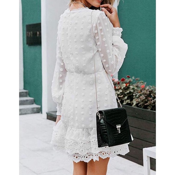 Long sleeve ruffle lace dress - Picture 2 of 2